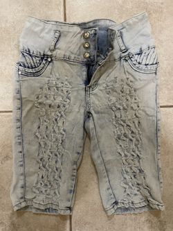 Silver Diva Capris