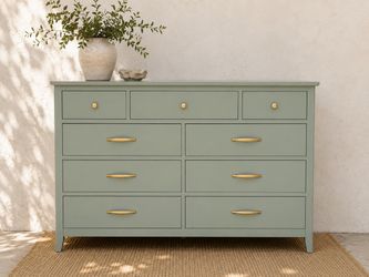🌿 Juniper & Gold • Nine-Drawer Dresser
