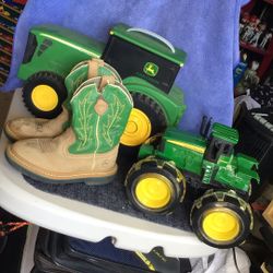 John Deer Kids Western Boots And Other Collectible Size 10.5 M