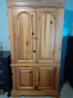 Solid Pine Entertainment Center