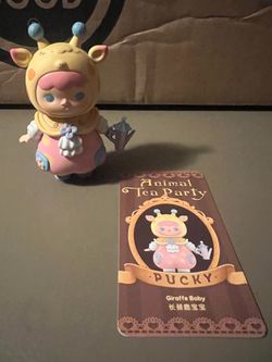 POP MART Pucky Giraffe Baby – Animal Tea Party Series – Authentic Blind Box Figure
