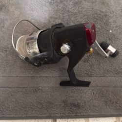 Fishing Reel 