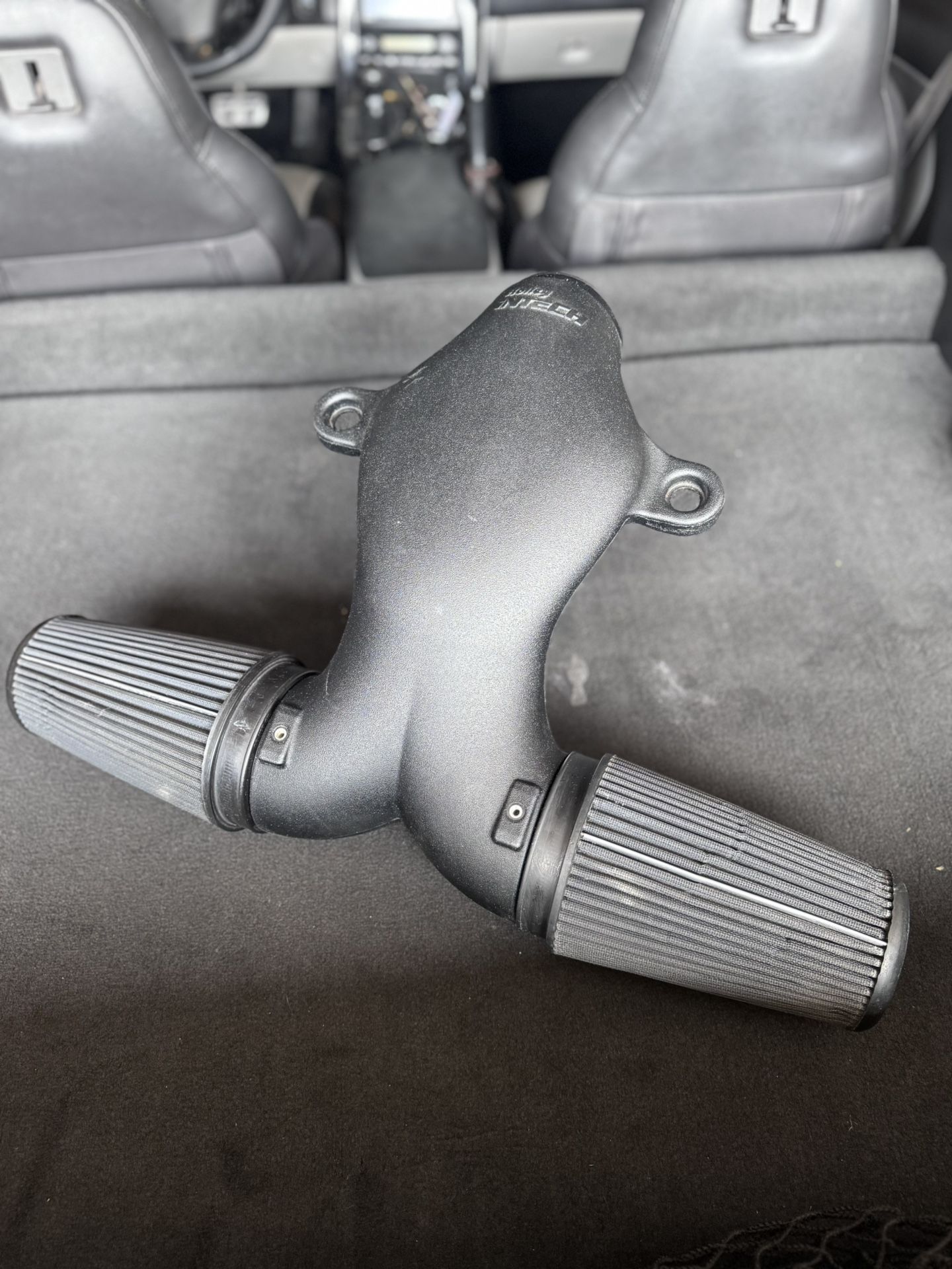 Holley C6 corvette intake