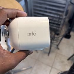 Arlo Pro 2 Wire-Free Security Camera