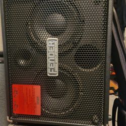 Fender Rumble 2x8 And 1x12