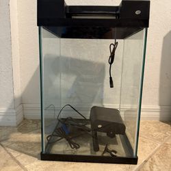 Used Topfin 10 Gallon Tank 