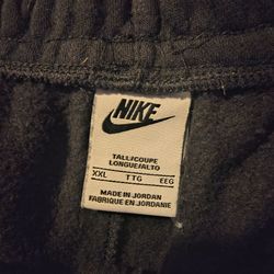 Nike sweats size Xxl