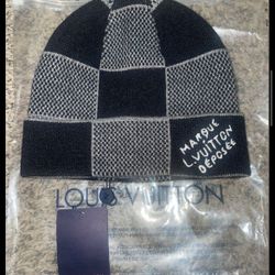 Lv Beanie