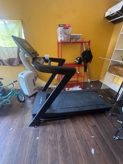 Nordic track Treadmill