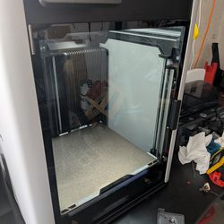Bambu Lab H2S 3D Printer