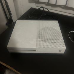 Used Xbox One S