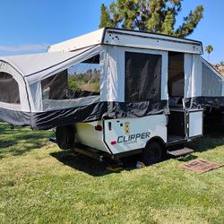 2020 COACHMAN 805XLS