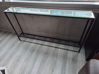 Sofa Table - Narrow with mirror top