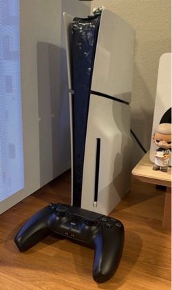 PS5 Slim Disc Edition