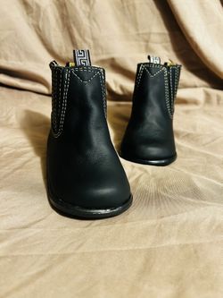 Boots For Infant/ Botitas De bebé Talla 12MX