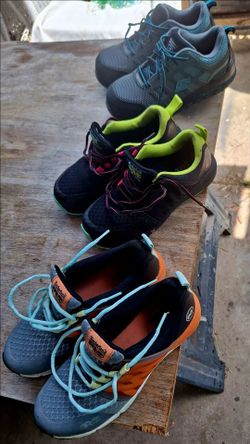 Women's composite toe work shoes for warehouse jobs