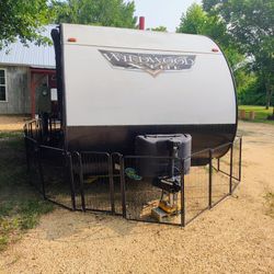 Wildwood X-lite 2021 Travel Trailer 