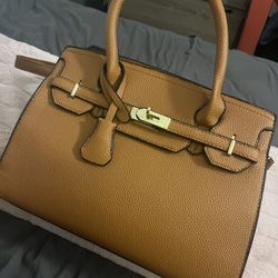 Birkin Tote Bag (NEED GONE ASAP)
