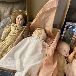 Antique Doll Collectors Dream