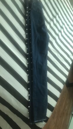 Jeans with pearls