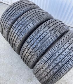 Set 235/55-19 continental con el 80% de vida