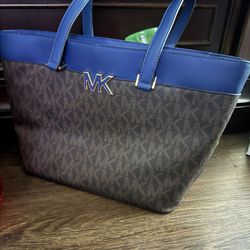 Michael Kors Hand Purse 