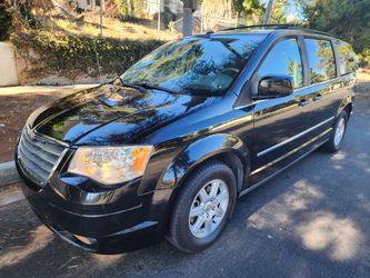 2010 Chrysler Town & Country