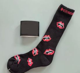 Black Chrome heart socks