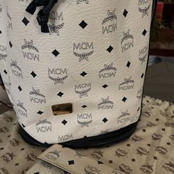 MGM  Large Drawstring Bag  & Wallet