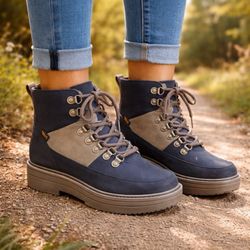 NEW Teva Midform Suede Patchwork Boot, Navy/Tan, Women’s Sz 8