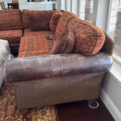 Free Couch 
