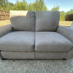 Loveseat 2 couches 