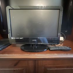 19 Inch Vizio TV
