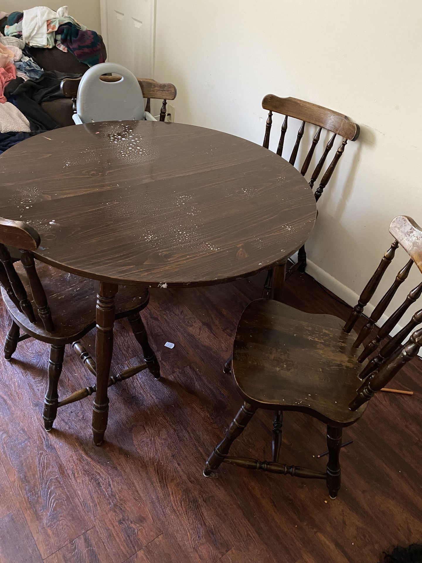 table and chairs