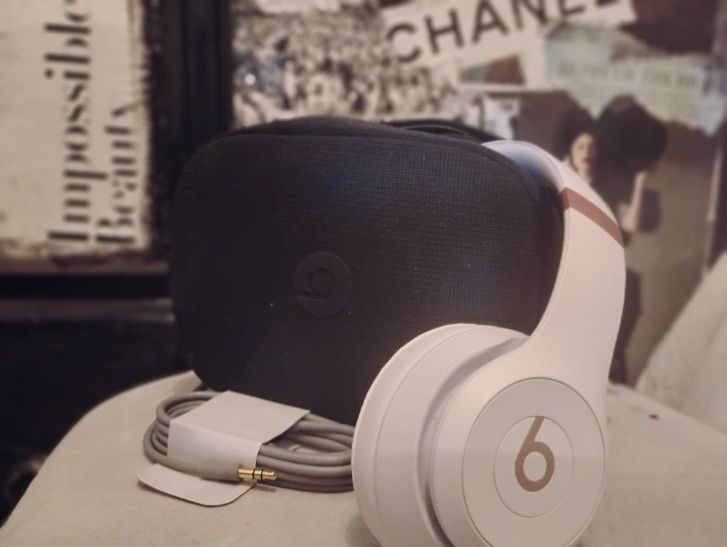 Dr. Dre Beats Studio Headphones! Rose Gold