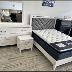 BEAUTIFUL NEW COLBY PLATFORM WHITE QUEEN BEDROOM SET ON SALE ONLY $799. KING SET $899. IN STOCK SAME DAY DELIVERY 🚚 EASY FINANCING 
