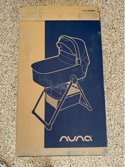 Nuna Grow Bassinet and Stand in Sterling color