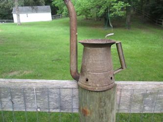 antique service station oil can $25