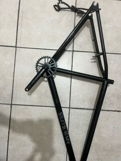 Elite BMX Bike Frame with Crankset and Chain