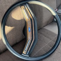 80-86 Ford F150 Bronco Wood Grain Steering Wheel 