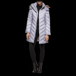 Kenneth Cole Heavyweight 3/4 Faux Fur Trim Hooded Puffer (Light Grey, Medium)