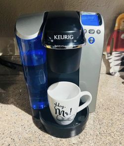 Keurig B70 Platinum Single-Cup Home Brewing System K Cup Complete