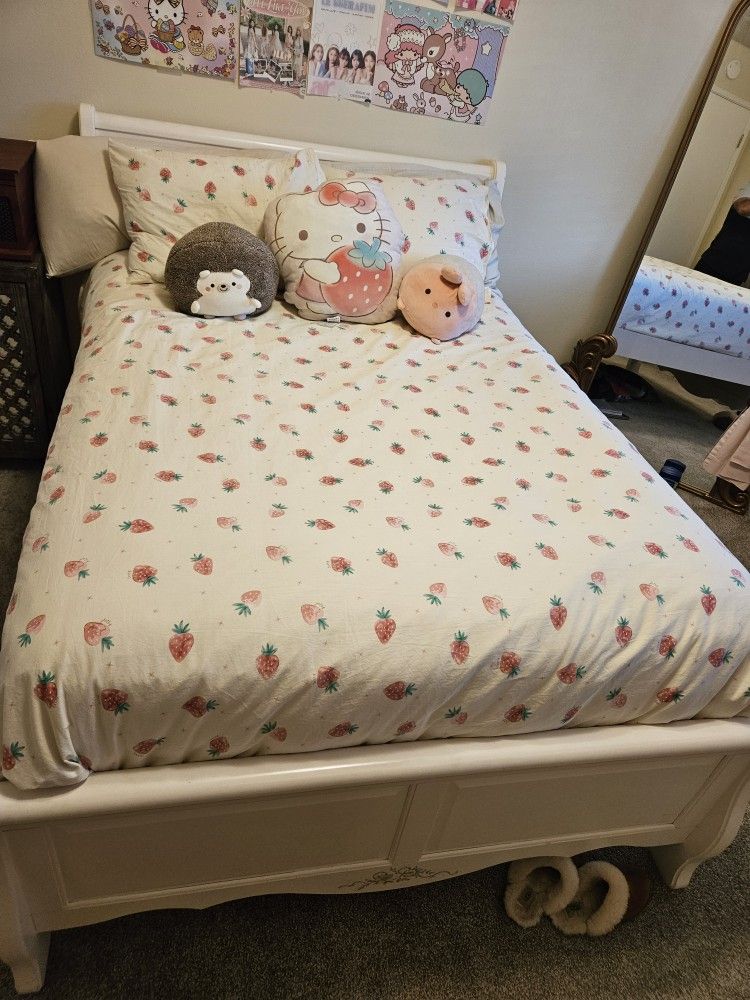 Full Bed And Mattress