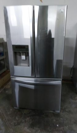 Stainless Steel French Door Refrigerator with Ice Maker