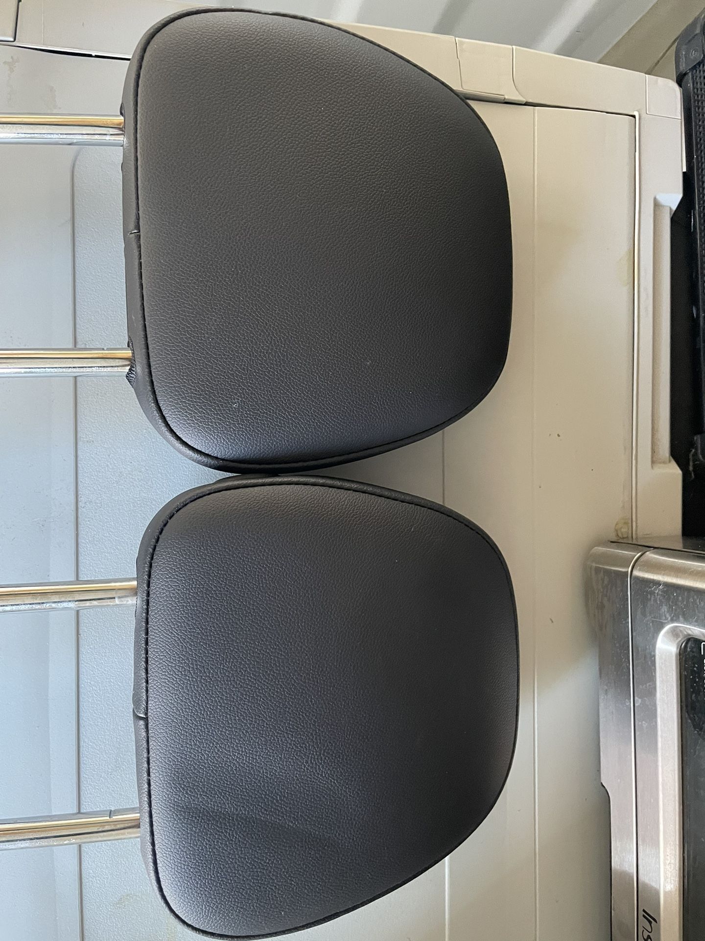 OEM Leather Headrests 2019 Chevy Colorado
