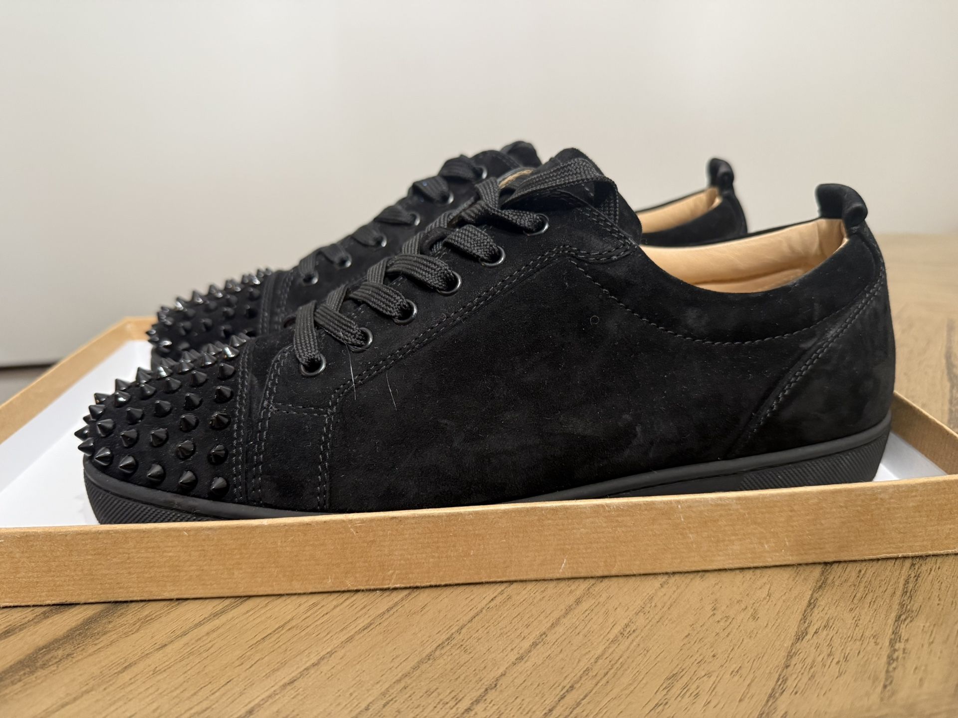 LOUIS JUNIOR SPIKES FLAT VEAU VELOURS