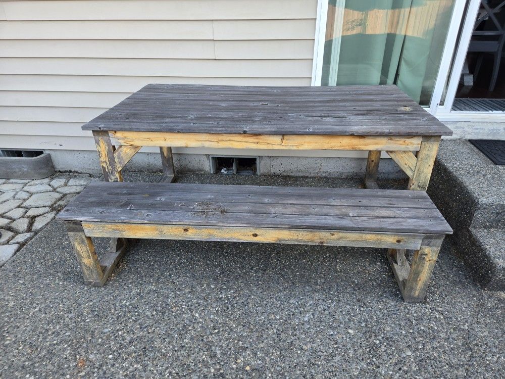 Cedar Outdoor Table