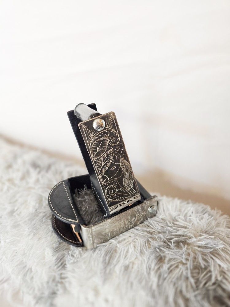 Saddle Horse Stirrups