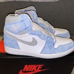 Air Jordan 1 Hyper Royal Size 13