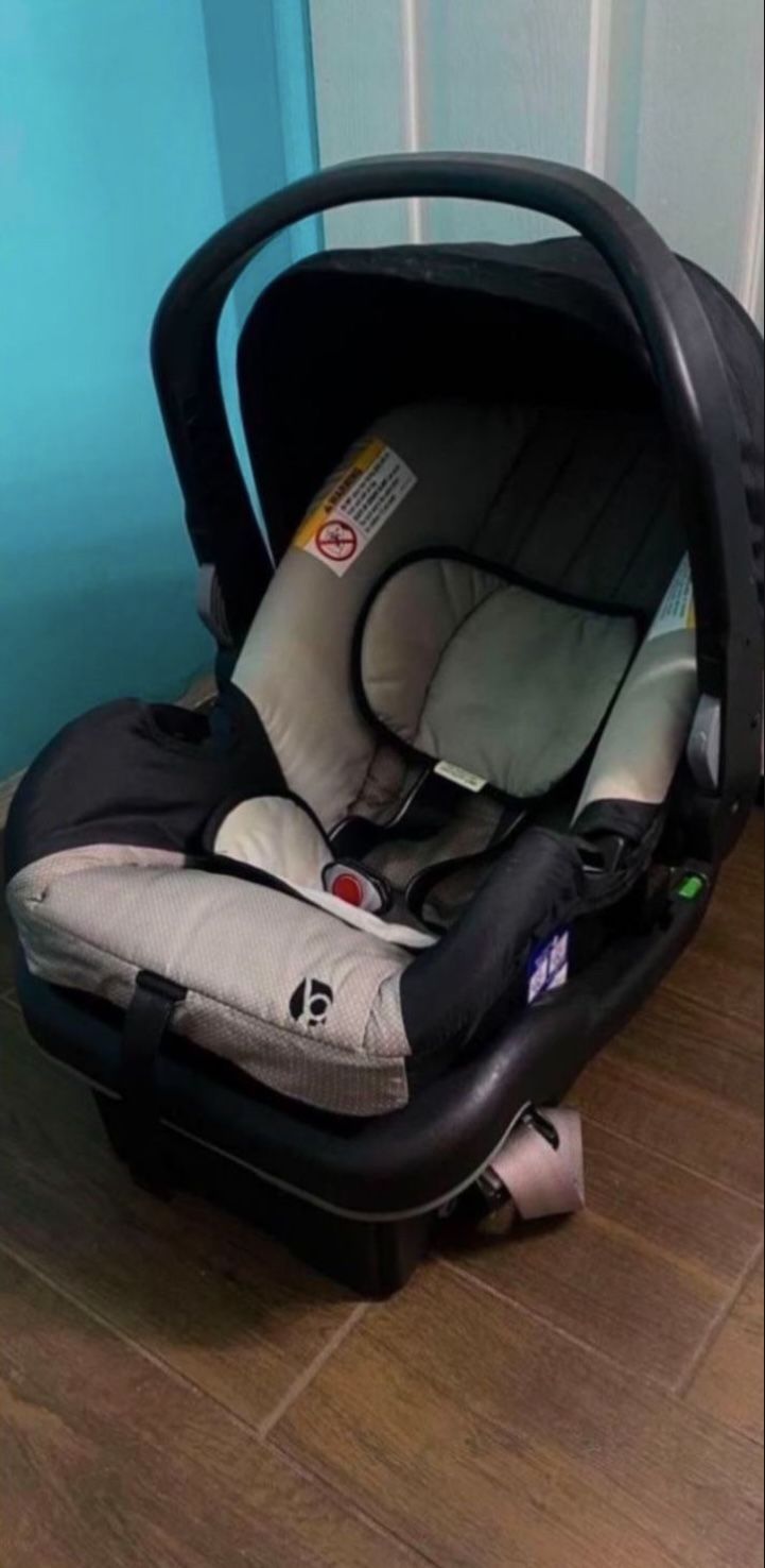Baby Car Seat 👉$50 Firm!👈